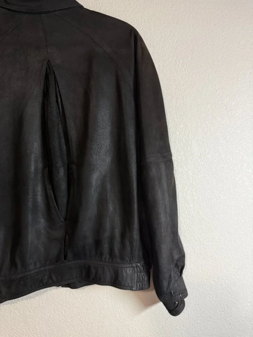 Remy Leather classic vintage